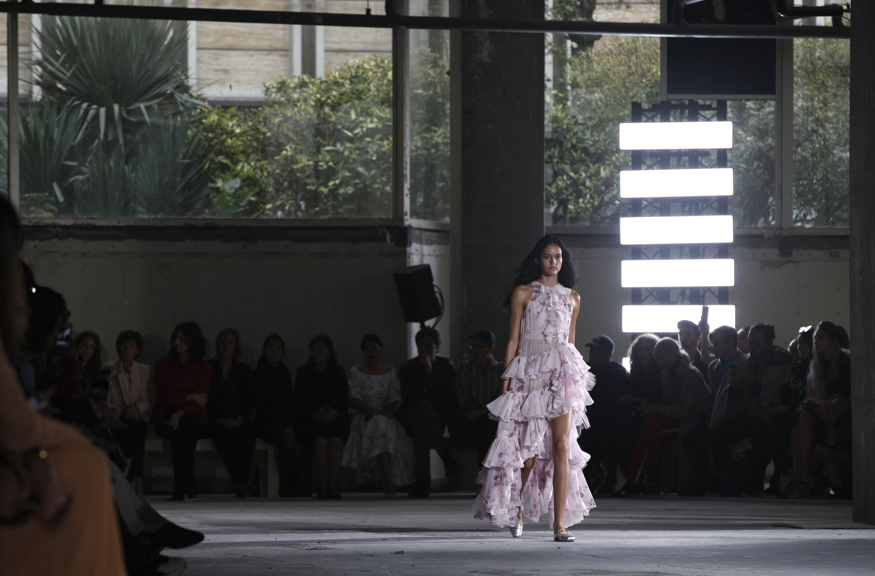 Paris Fashion Valli